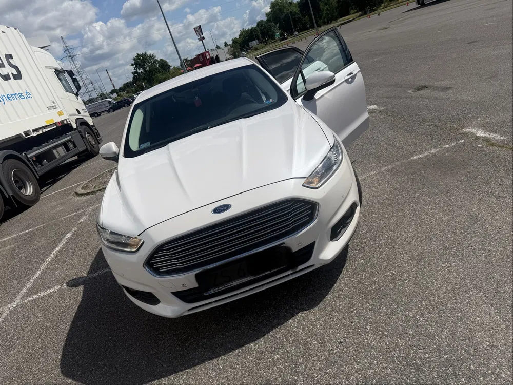 Zdjęcie: 2016 Ford Mondeo