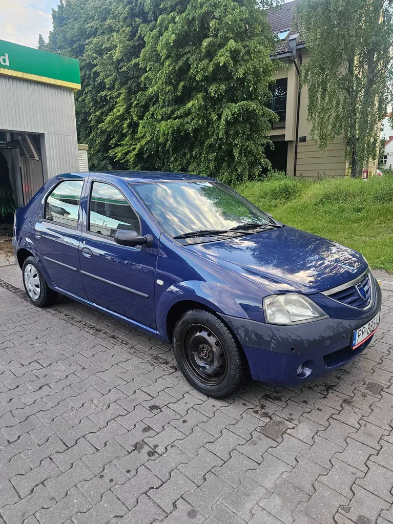 Zdjęcie: 2006 Dacia Logan
