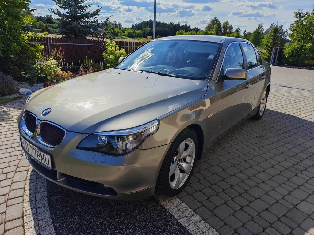 Zdjęcie: 2004 BMW Seria 5
