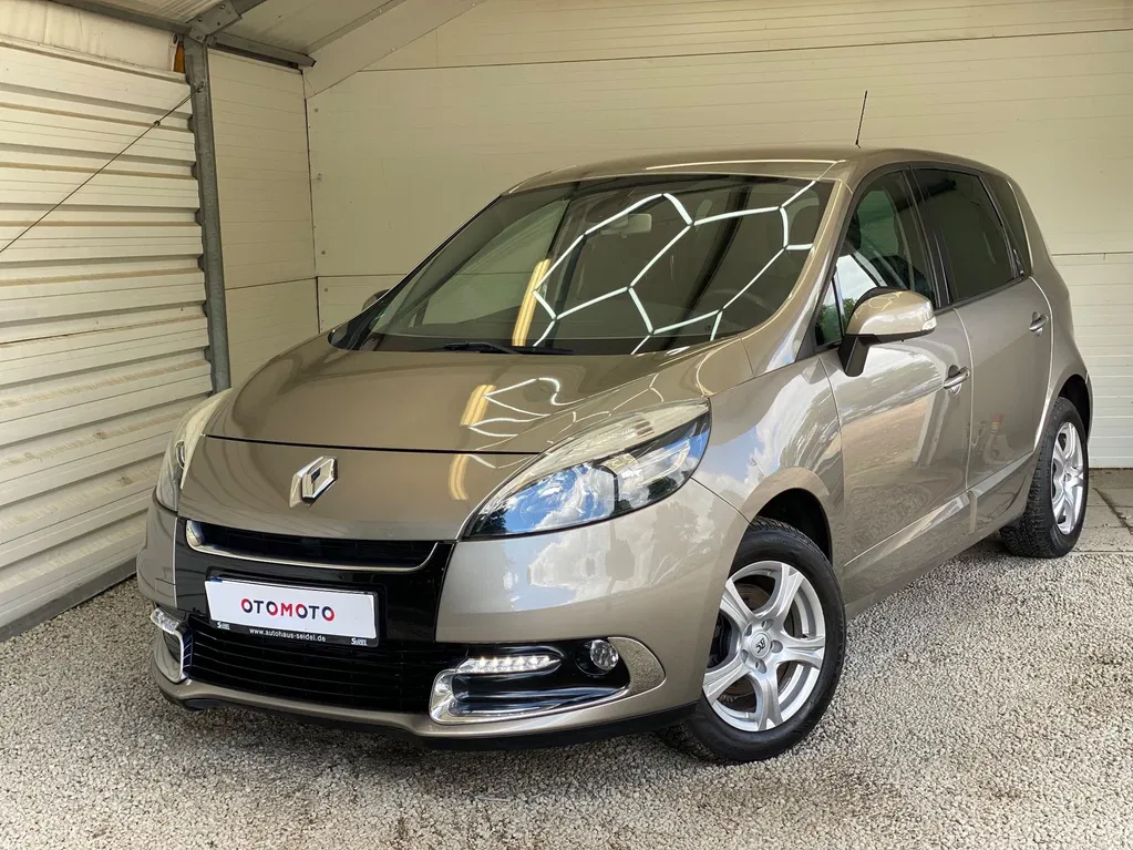 Zdjęcie: 2013 Renault Scenic