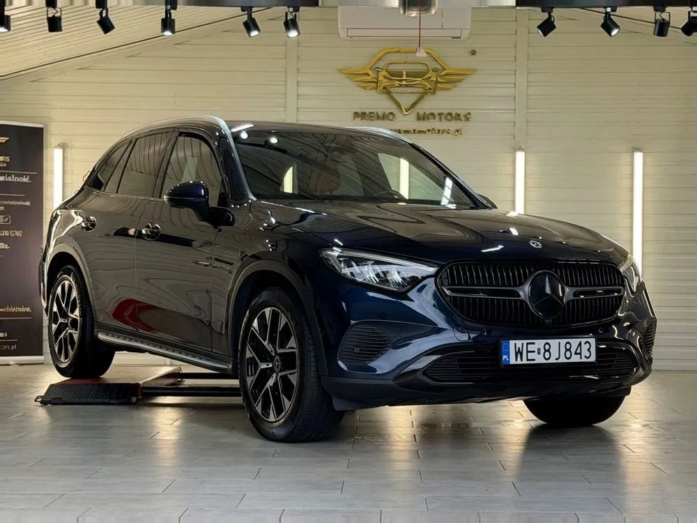 Zdjęcie: 2023 Mercedes-Benz GLC