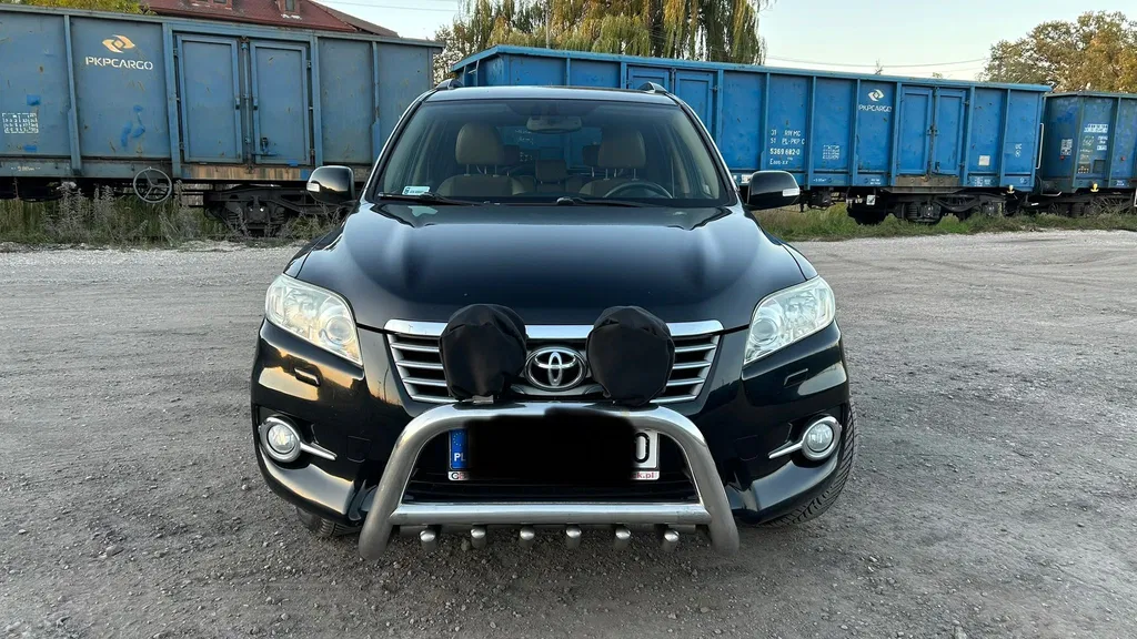 Zdjęcie: 2010 Toyota RAV-4