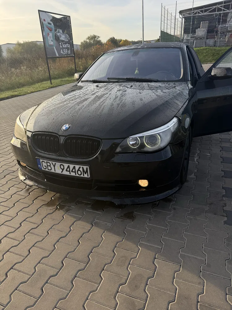 Zdjęcie: 2004 BMW Seria 5