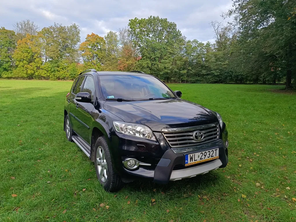 Zdjęcie: 2010 Toyota RAV-4