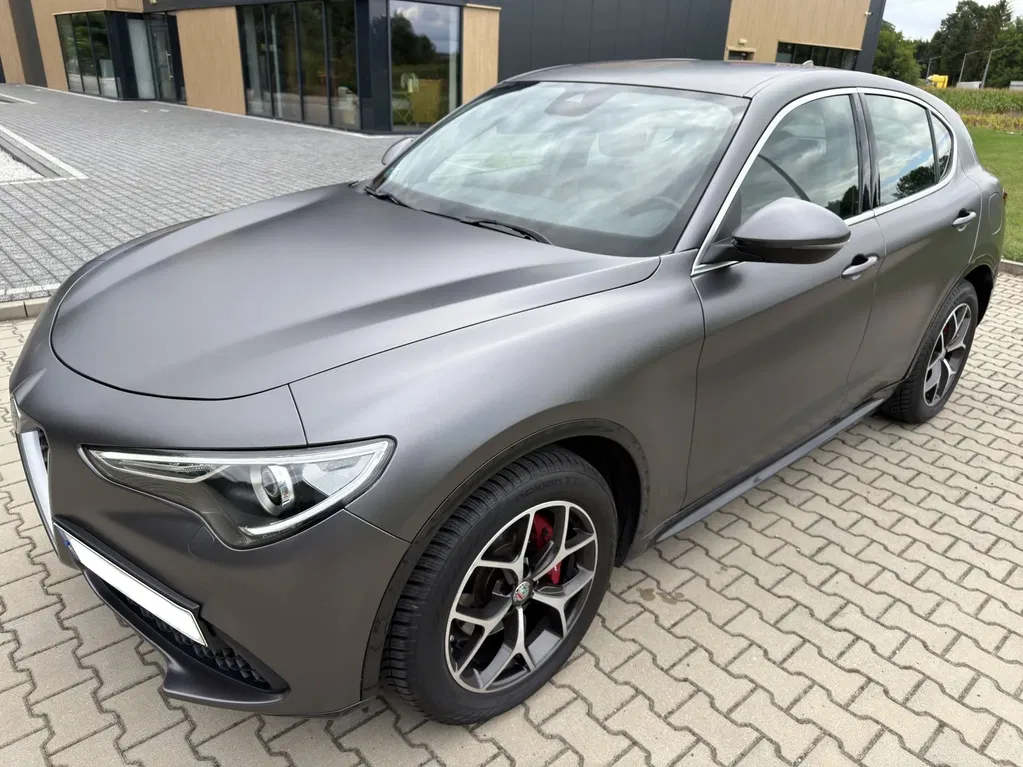 Zdjęcie: 2020 Alfa Romeo Stelvio