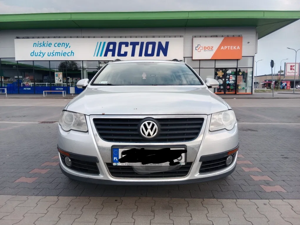 Zdjęcie: 2010 Volkswagen Passat