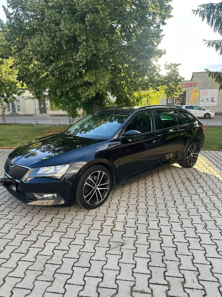 Zdjęcie: 2015 Skoda Superb