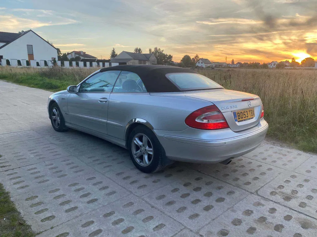 Zdjęcie: 2003 Mercedes-Benz CLK Klasa