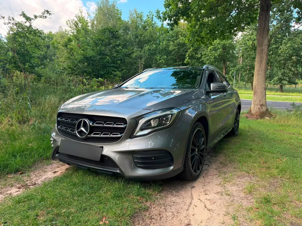 Zdjęcie: 2016 Mercedes-Benz GLA