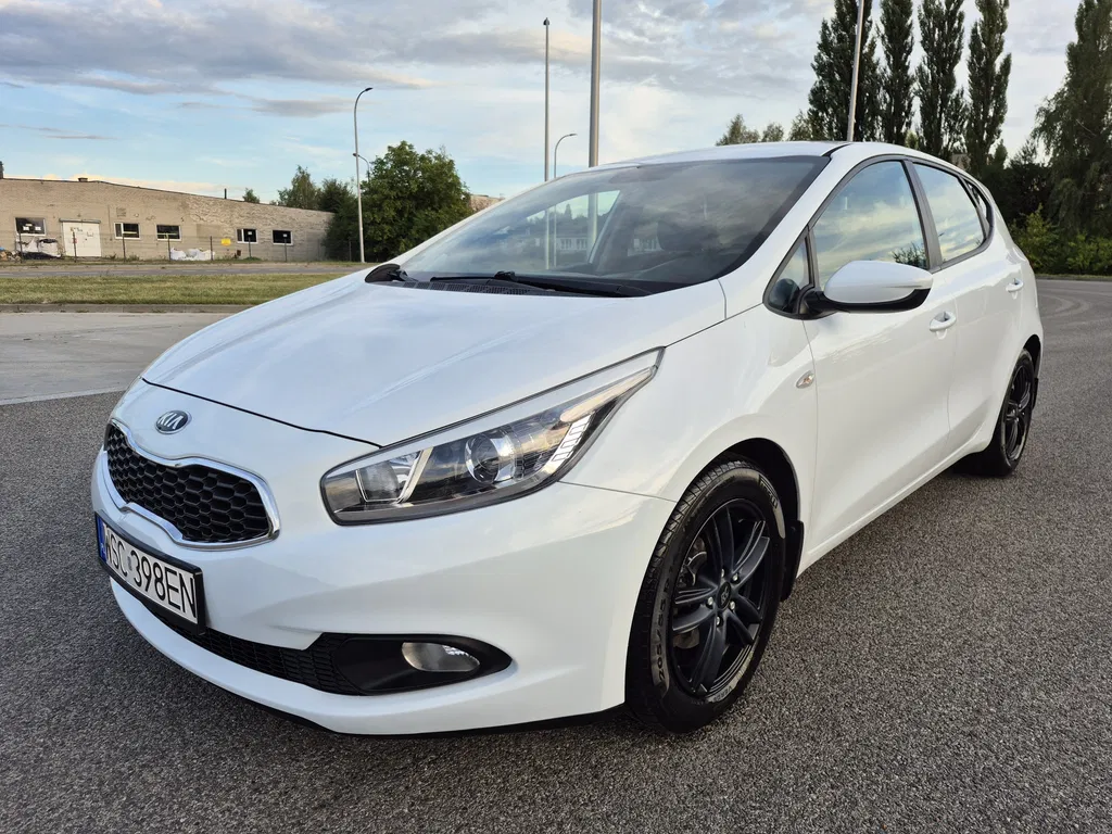 Zdjęcie: 2013 Kia Cee'd