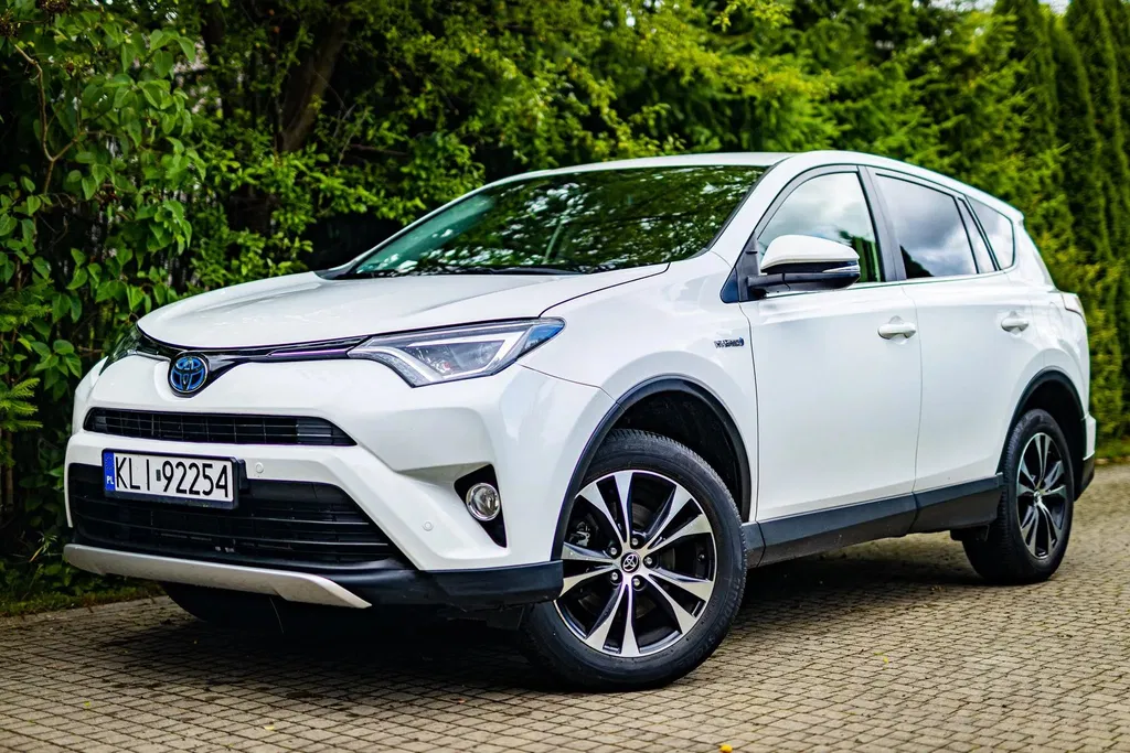 Zdjęcie: 2017 Toyota RAV-4
