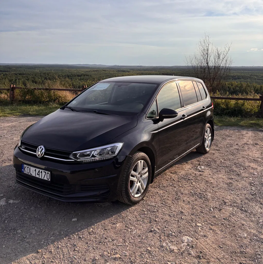 Zdjęcie: 2016 Volkswagen Touran