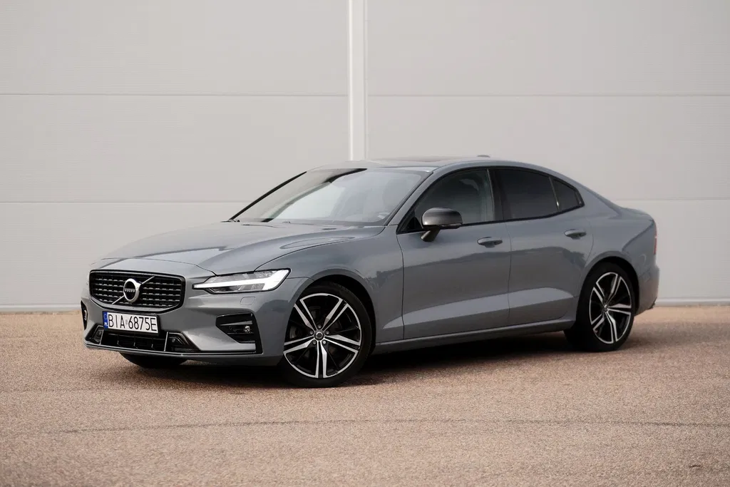Zdjęcie: 2021 Volvo S60