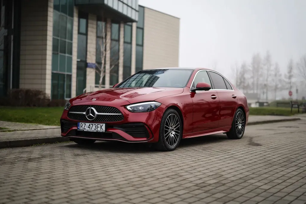 Zdjęcie: 2023 Mercedes-Benz C Klasa