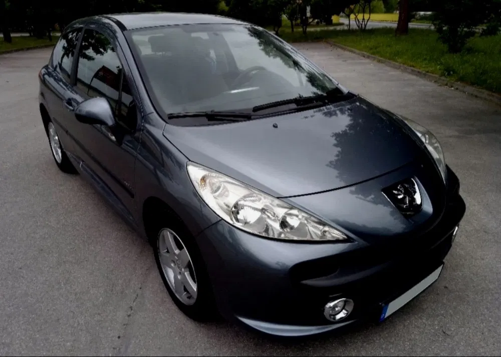Zdjęcie: 2009 Peugeot 207
