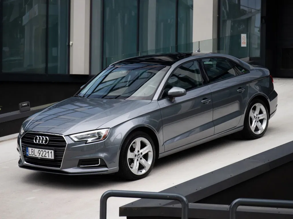 Zdjęcie: 2017 Audi A3 Limousine