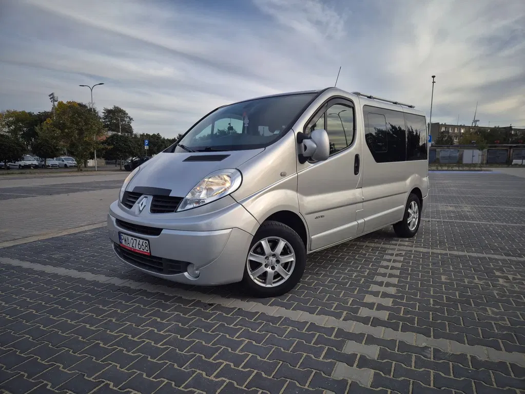 Zdjęcie: 2011 Renault Trafic