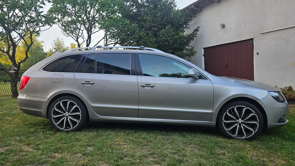 Zdjęcie: 2014 Skoda Superb