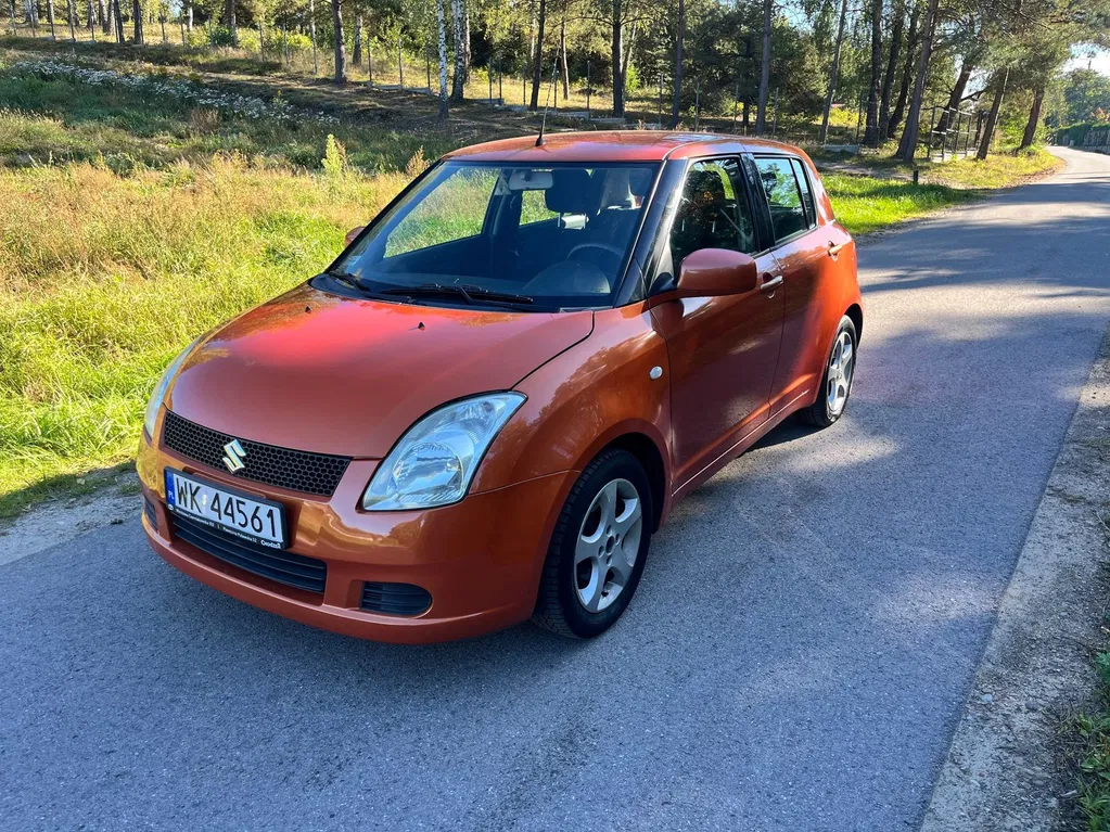 Zdjęcie: 2005 Suzuki Swift