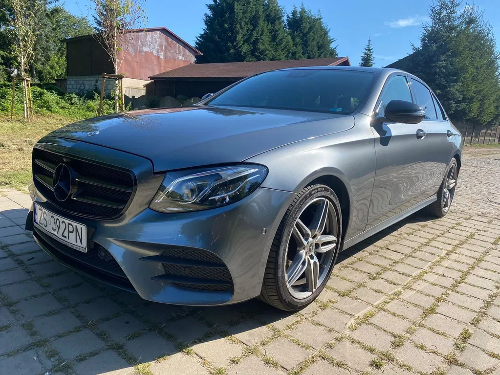 Zdjęcie: 2019 Mercedes-Benz E Klasa