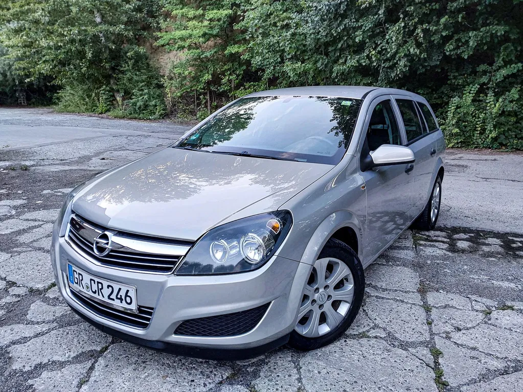Zdjęcie: 2009 Opel Astra
