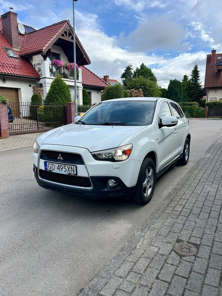 Zdjęcie: 2011 Mitsubishi ASX
