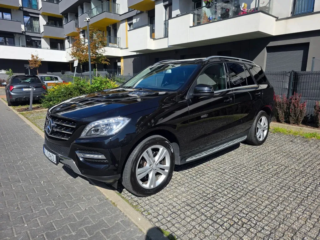 Zdjęcie: 2012 Mercedes-Benz ML Klasa