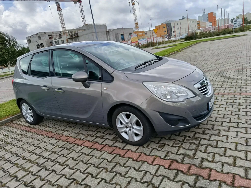 Zdjęcie: 2011 Opel Meriva