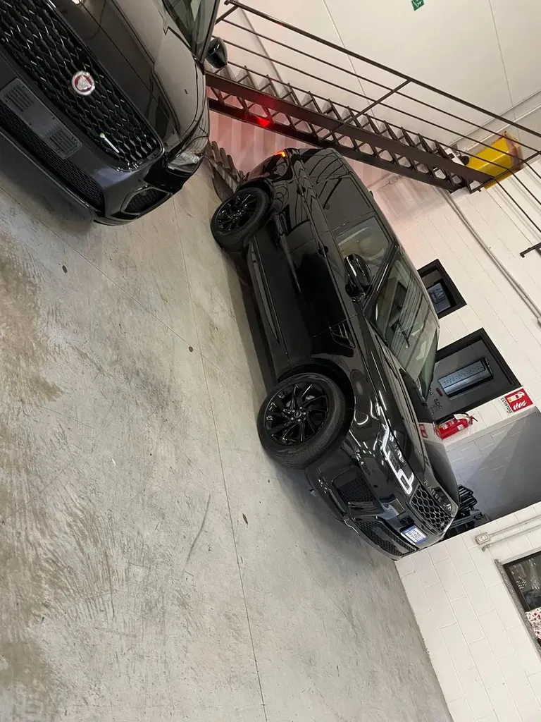 Zdjęcie: 2021 Land Rover Range Rover Sport