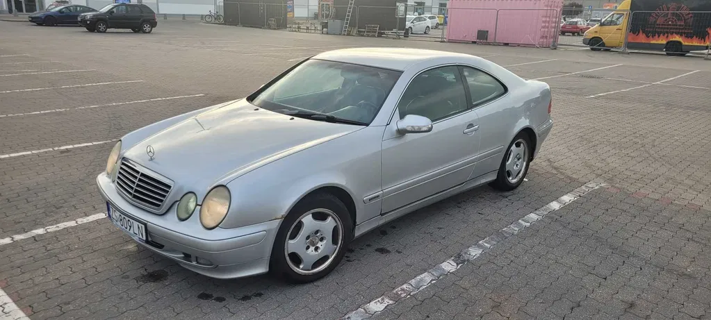Zdjęcie: 2001 Mercedes-Benz CLK Klasa