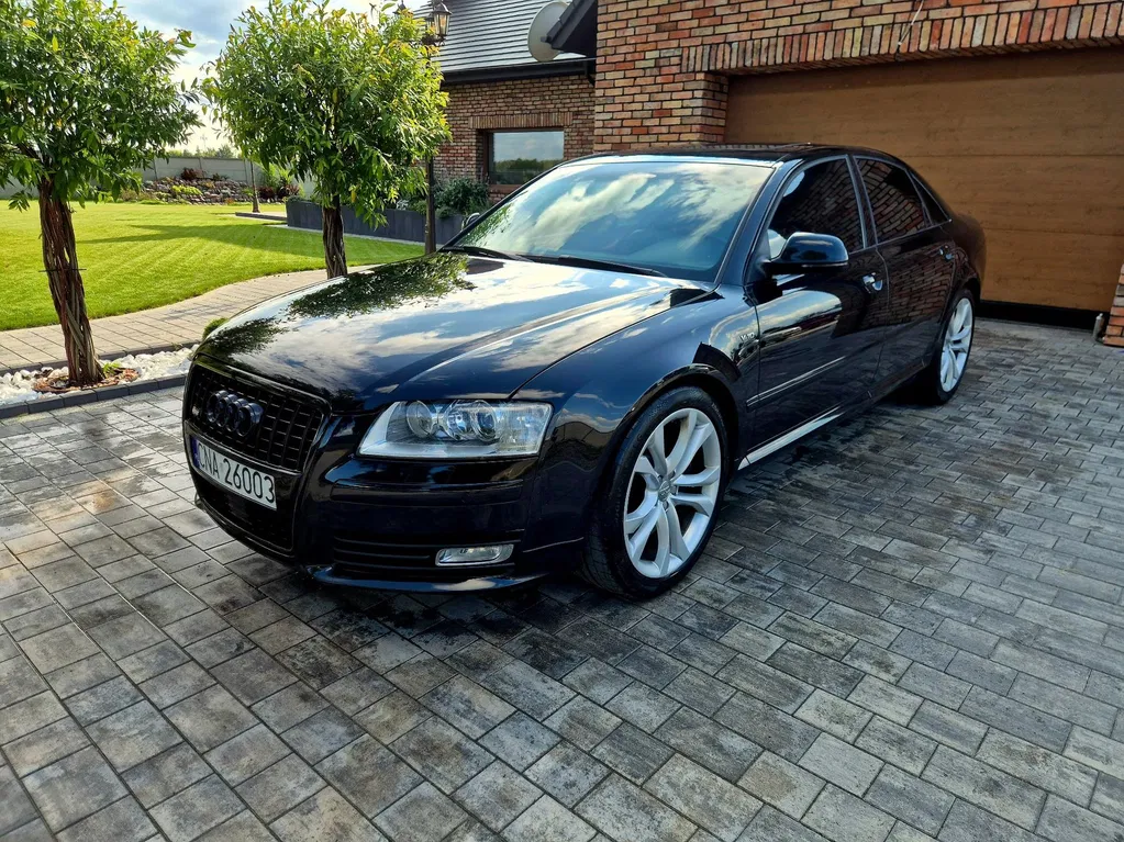 Zdjęcie: 2008 Audi S8