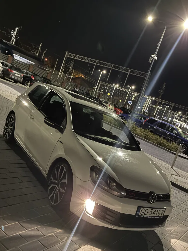 Zdjęcie: 2009 Volkswagen Golf