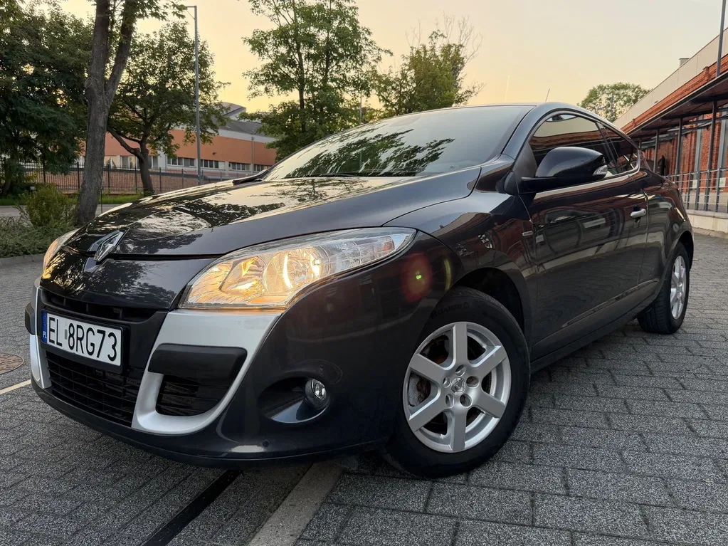 Zdjęcie: 2011 Renault Megane