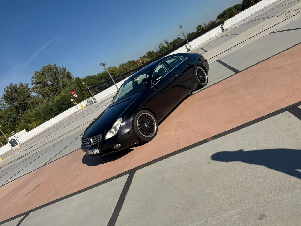 Zdjęcie: 2004 Mercedes-Benz CLS Klasa