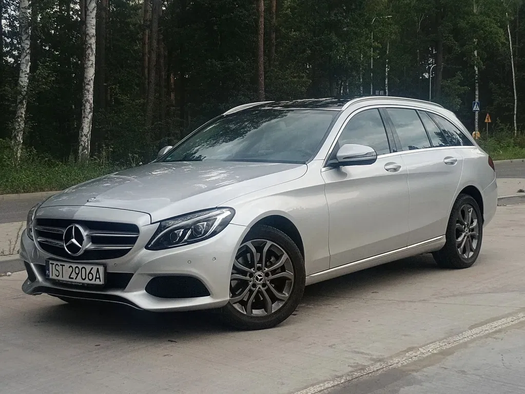 Zdjęcie: 2017 Mercedes-Benz C Klasa