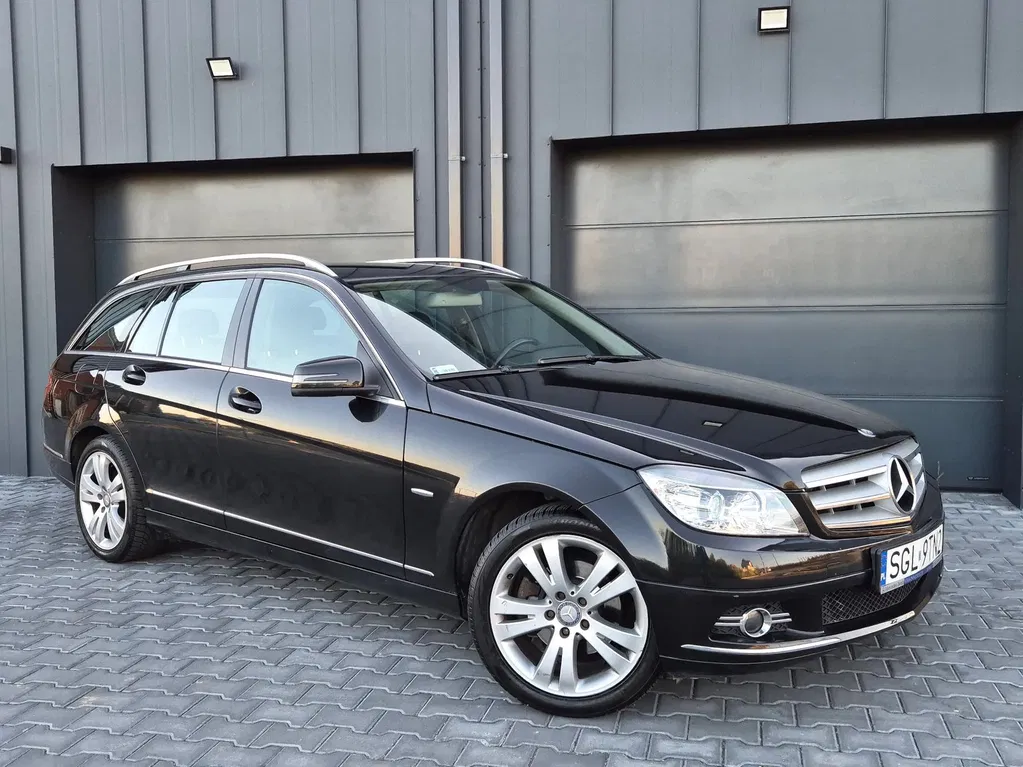 Zdjęcie: 2008 Mercedes-Benz C Klasa