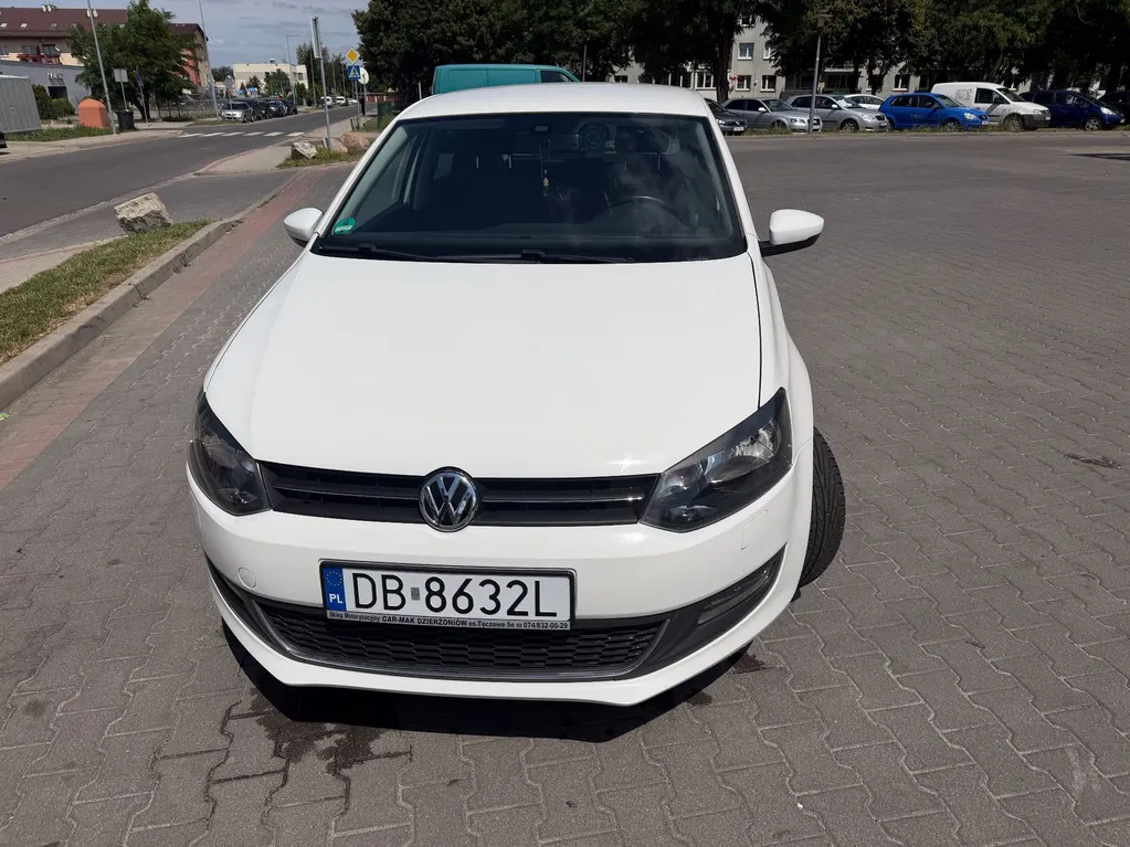 Zdjęcie: 2011 Volkswagen Polo
