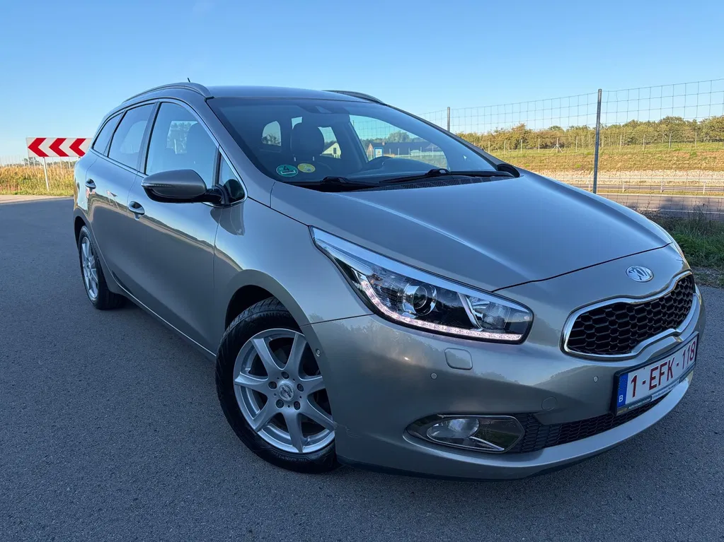Zdjęcie: 2013 Kia Cee'd