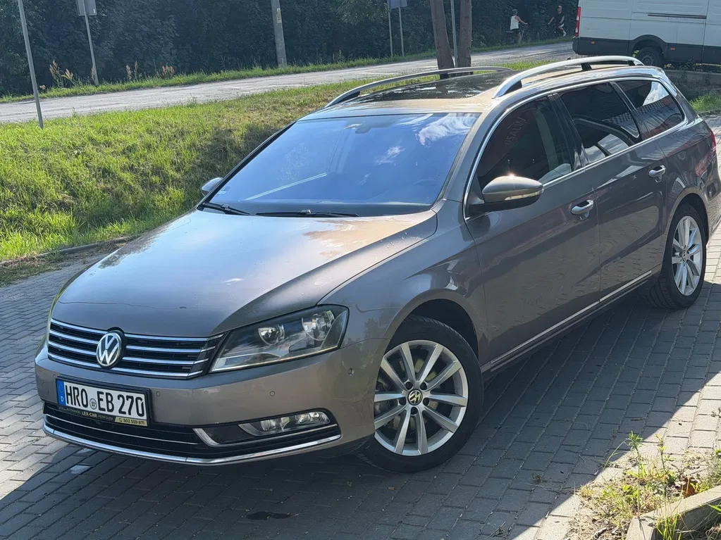 Zdjęcie: 2010 Volkswagen Passat