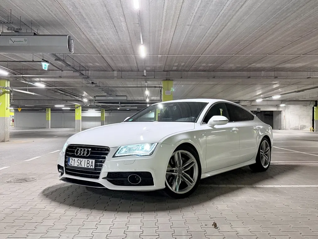 Zdjęcie: 2012 Audi A7 Sportback