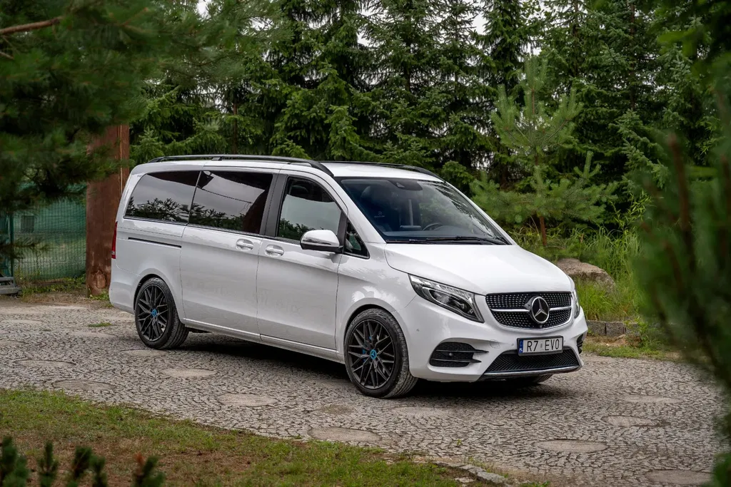 Zdjęcie: 2016 Mercedes-Benz V klasa