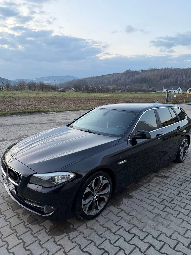 Zdjęcie: 2011 BMW Seria 5