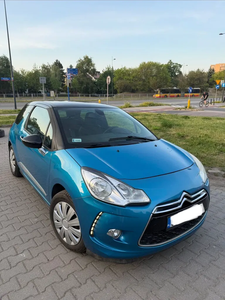 Zdjęcie: 2011 Citroen DS3
