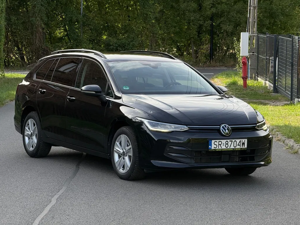 Zdjęcie: 2025 Volkswagen Golf