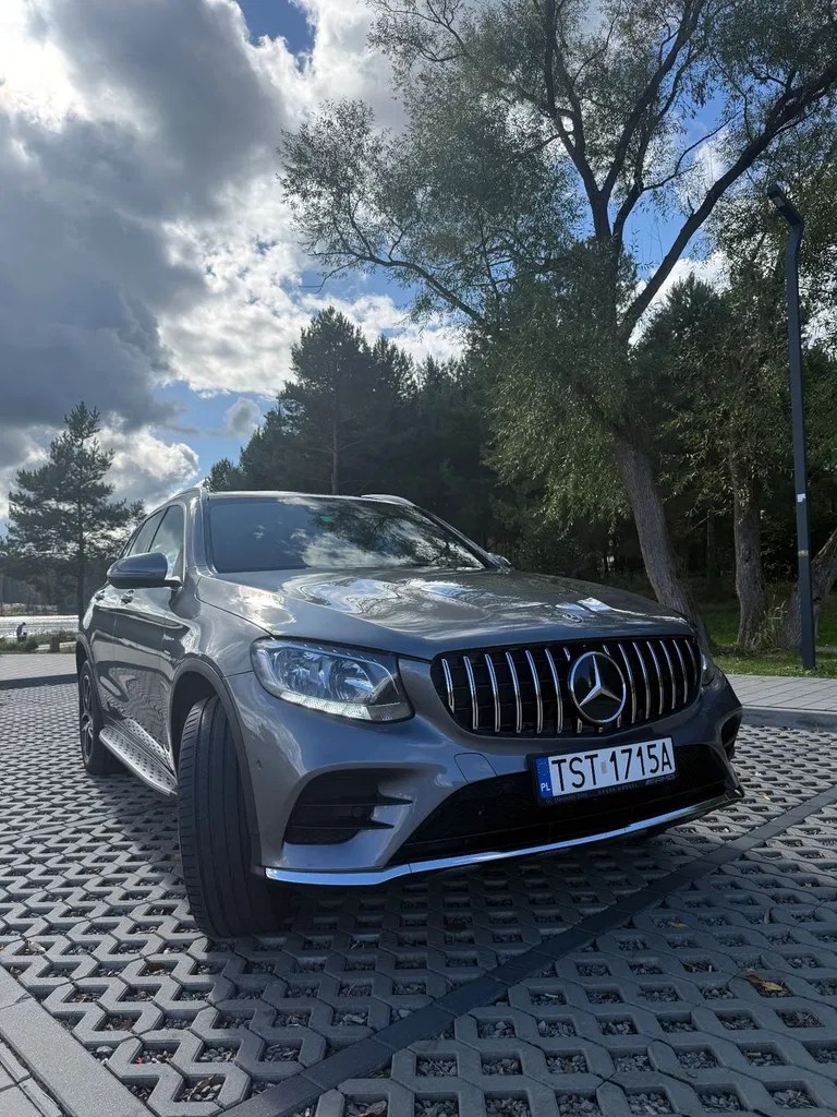 Zdjęcie: 2017 Mercedes-Benz GLC