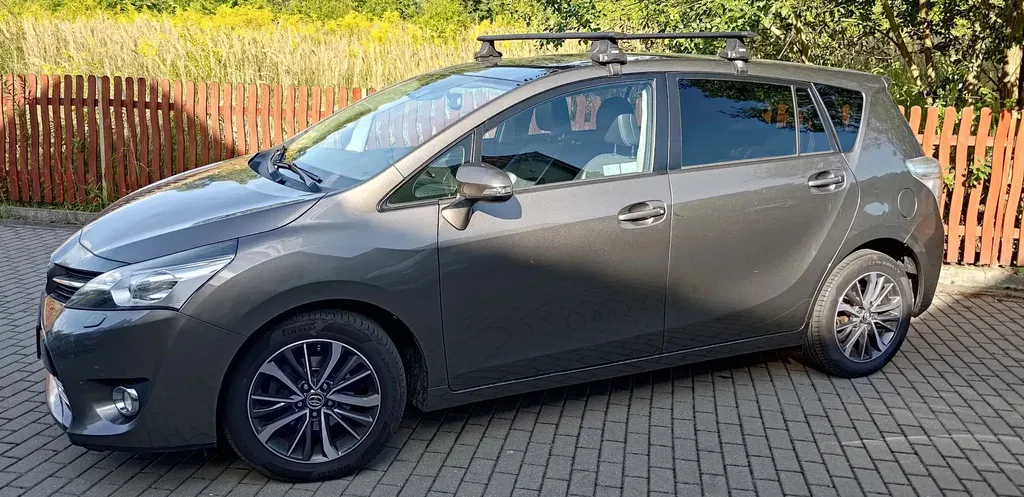 Zdjęcie: 2016 Toyota Verso