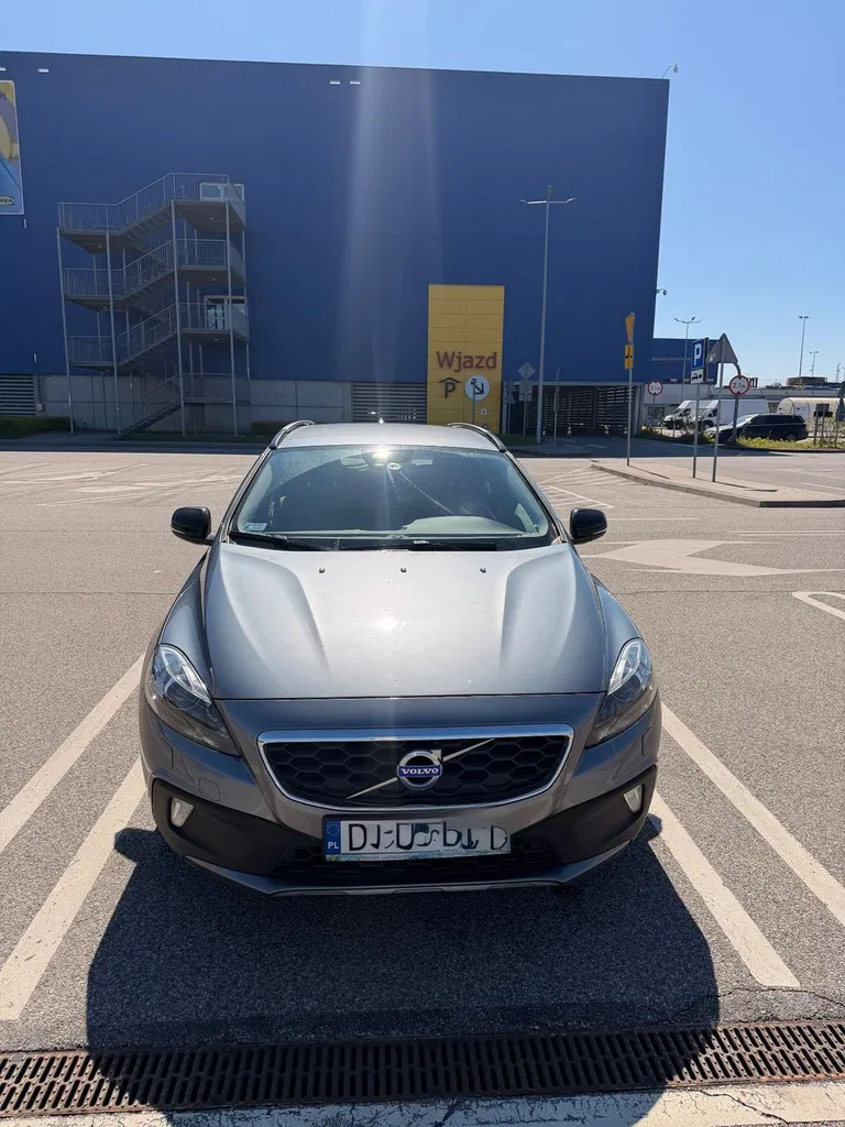 Zdjęcie: 2015 Volvo V40 Cross Country