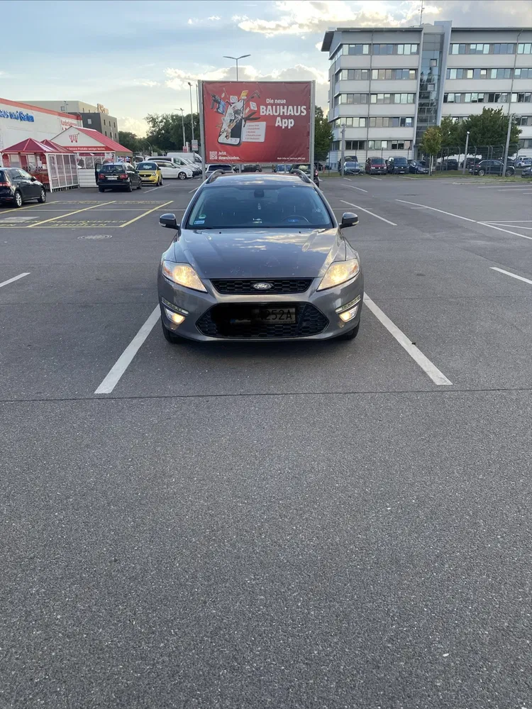 Zdjęcie: 2011 Ford Mondeo