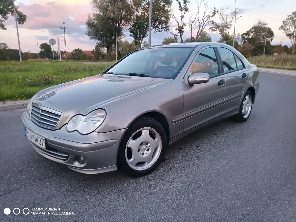 Zdjęcie: 2006 Mercedes-Benz C Klasa