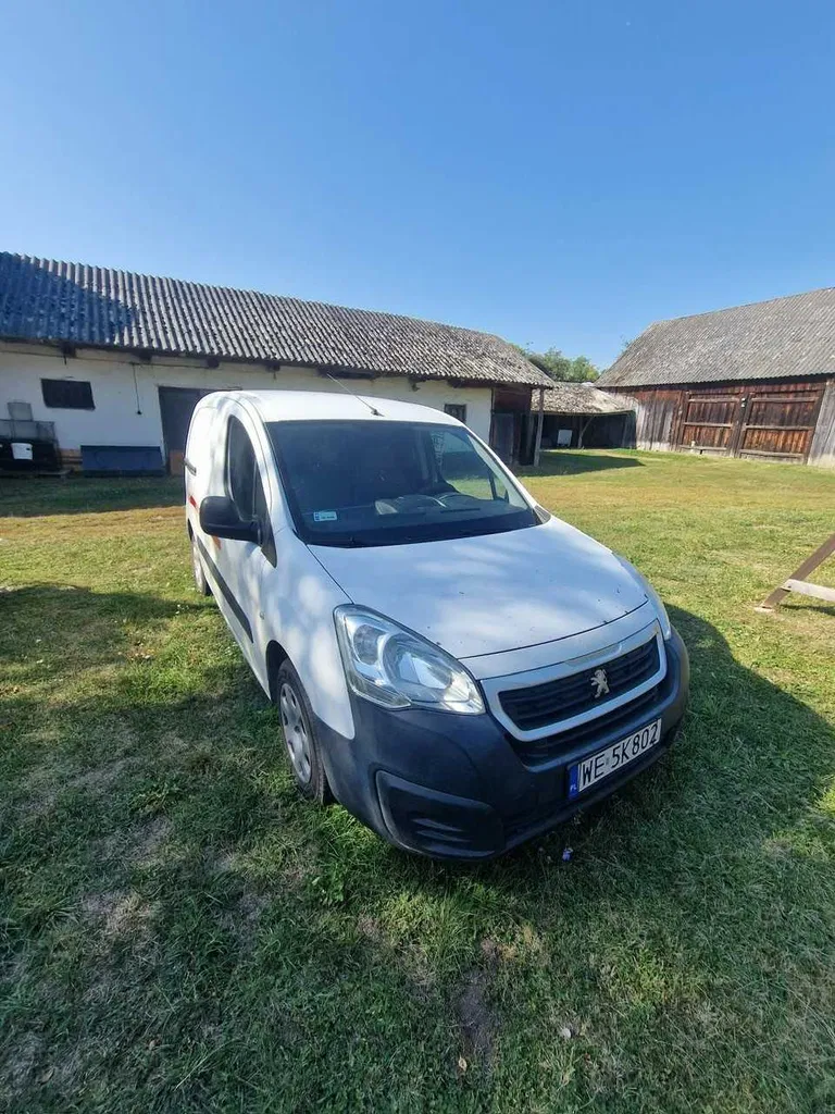 Zdjęcie: 2015 Peugeot Partner